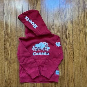 Roots pull over hoodie size 5